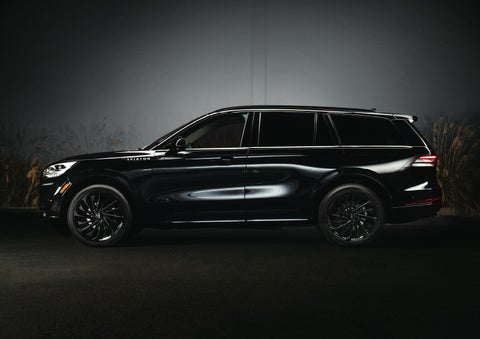 A 2024 Lincoln Aviator® SUV is shown in the Infinite Black exterior color | Seekins Lincoln in Fairbanks AK
