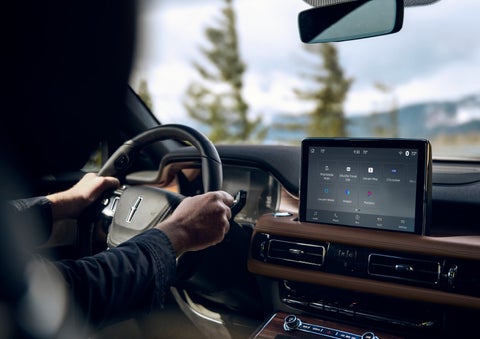The center touch screen in a 2024 Lincoln Aviator® SUV is shown | Seekins Lincoln in Fairbanks AK