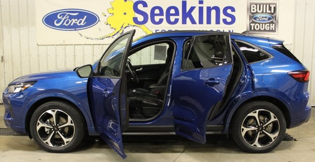 2023 Ford Escape ST-Line Select