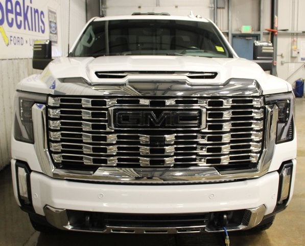 2024 GMC Sierra 3500HD Denali