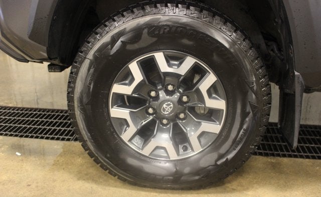 2022 Toyota Tacoma 4WD TRD Off Road