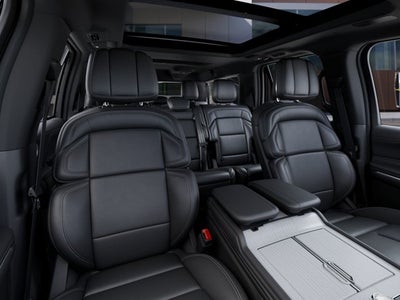 2027 Lincoln Navigator L Reserve