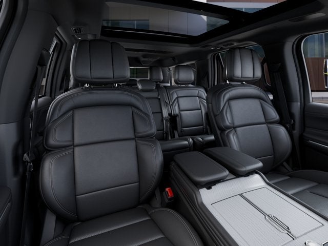 2027 Lincoln Navigator L Reserve