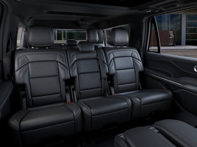 2027 Lincoln Navigator L Reserve