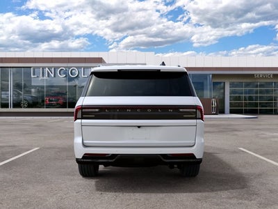 2027 Lincoln Navigator L Reserve