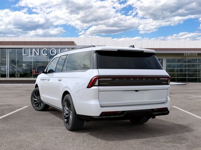 2027 Lincoln Navigator L Reserve