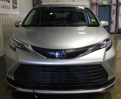 2021 Toyota Sienna LE