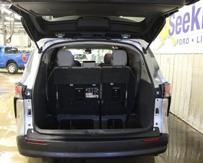 2021 Toyota Sienna LE
