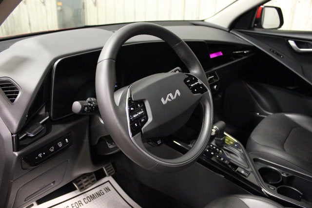 2023 Kia Niro SX Touring