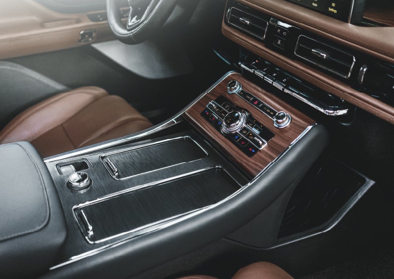 The front center console of a 2024 Lincoln Aviator® SUV is shown | Seekins Lincoln in Fairbanks AK