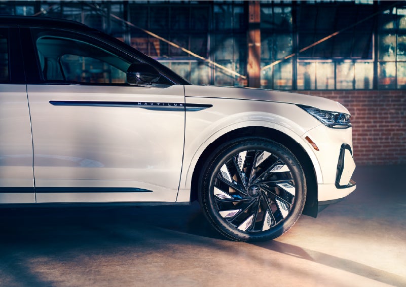 The wheels of the available Jet Appearance Package are highlighted. | Seekins Lincoln in Fairbanks AK