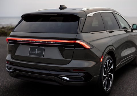 The rear of a 2026 Lincoln Black Label™ Nautilus® SUV displays full LED rear lighting. | Seekins Lincoln in Fairbanks AK