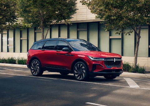 2026 Lincoln Nautilus® SUV with the available Jet Appearance Package and Hybrid transmission. | Seekins Lincoln in Fairbanks AK