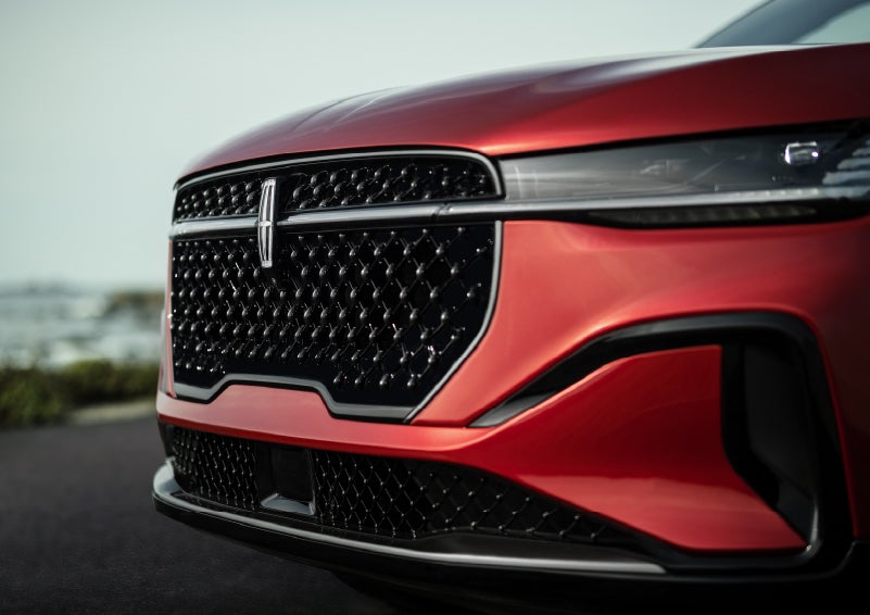 The sleek grille of a 2026 Lincoln Nautilus® SUV with the available Jet Appearance Package makes a bold statement. | Seekins Lincoln in Fairbanks AK